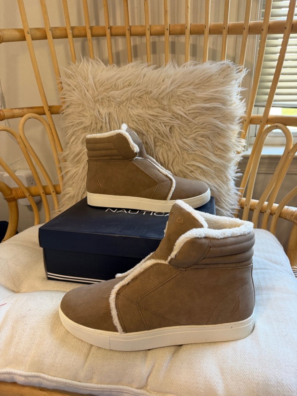 Nautica Camel Women's Shoes Kellen High Top Sneakers Size 10 with Box